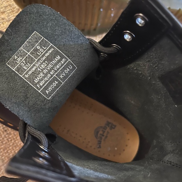 Dr Martins 1460 Women’s Smooth Leather Lace Up Boot - Picture 7 of 7